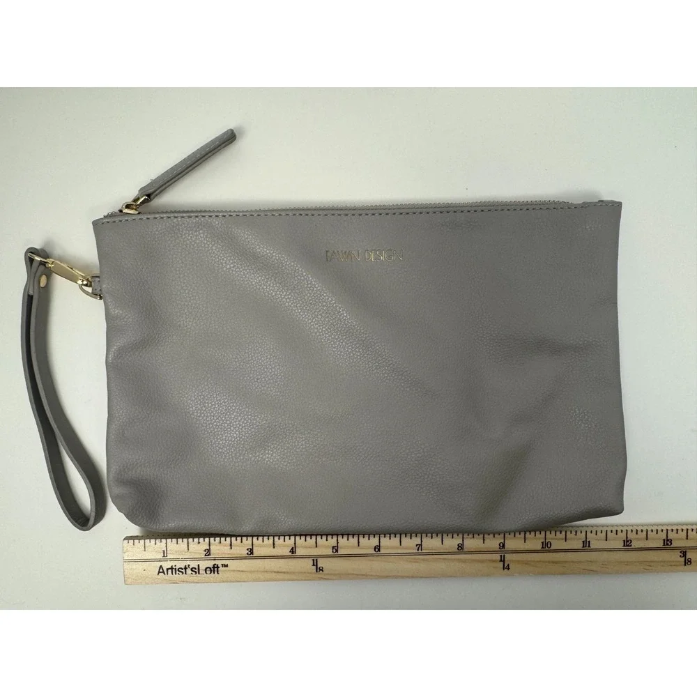 FAWN‎ DESIGN Diaper Bag Backpack Gray Faux Leather Large Baby Bag + Wristlet